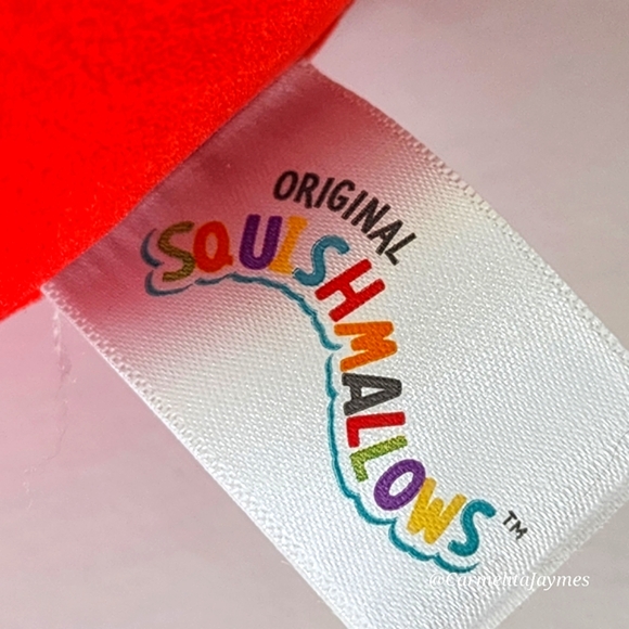 VALENTINE 🦇 FTM Red Sparkly Bat Original Squishmallow by Kelly Toy ☆ NWT ☆ - Picture 7 of 8